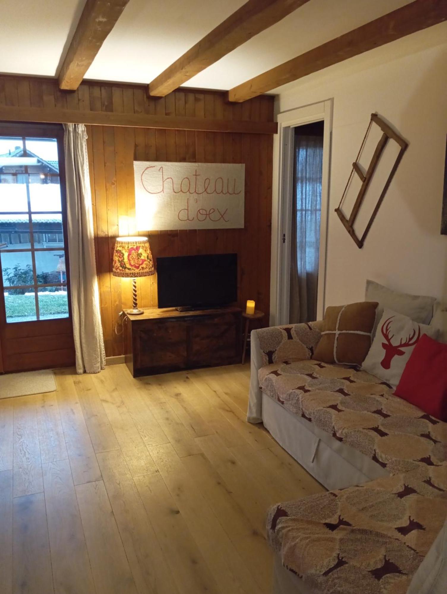 Cozy Apartment In The Heart Of The Alps Chateau-d'Oex Kültér fotó